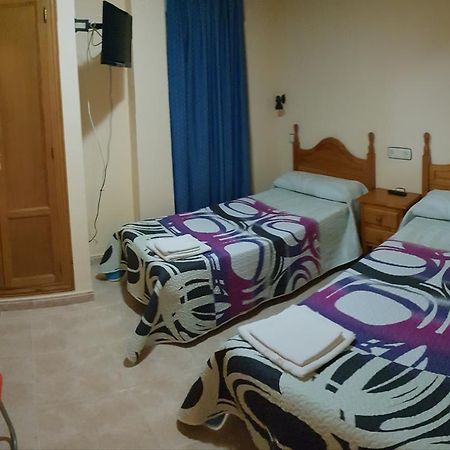 Hostal El Busto Teruel Eksteriør bilde