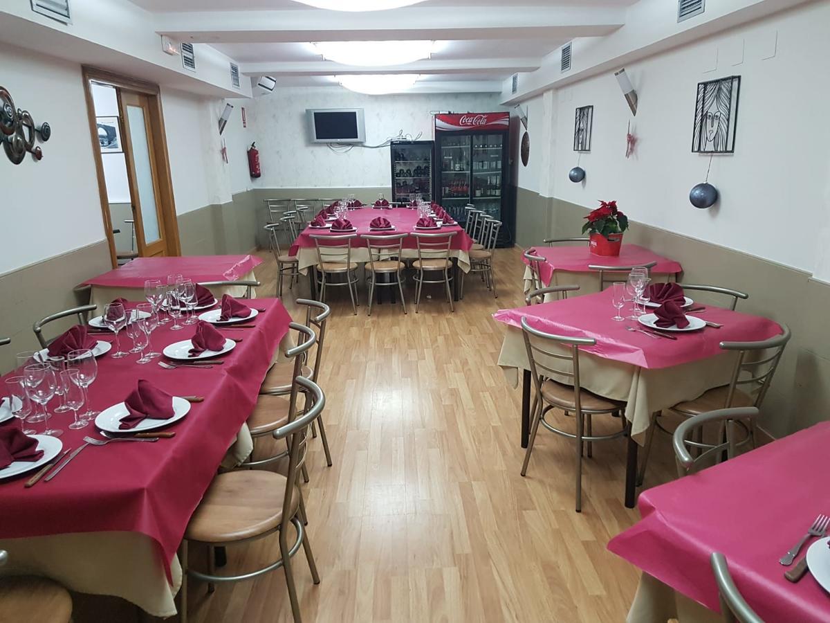 Hostal El Busto Teruel Eksteriør bilde