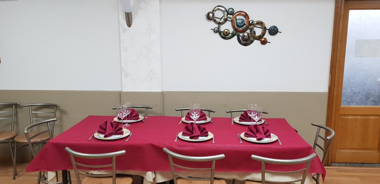 Hostal El Busto Teruel Eksteriør bilde
