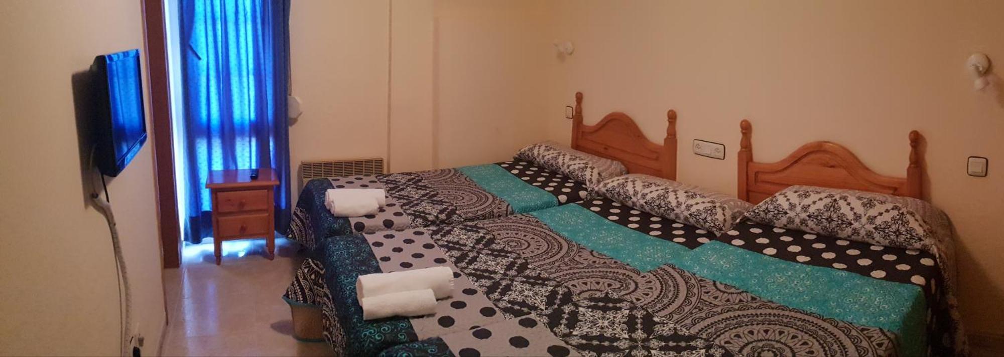 Hostal El Busto Teruel Eksteriør bilde