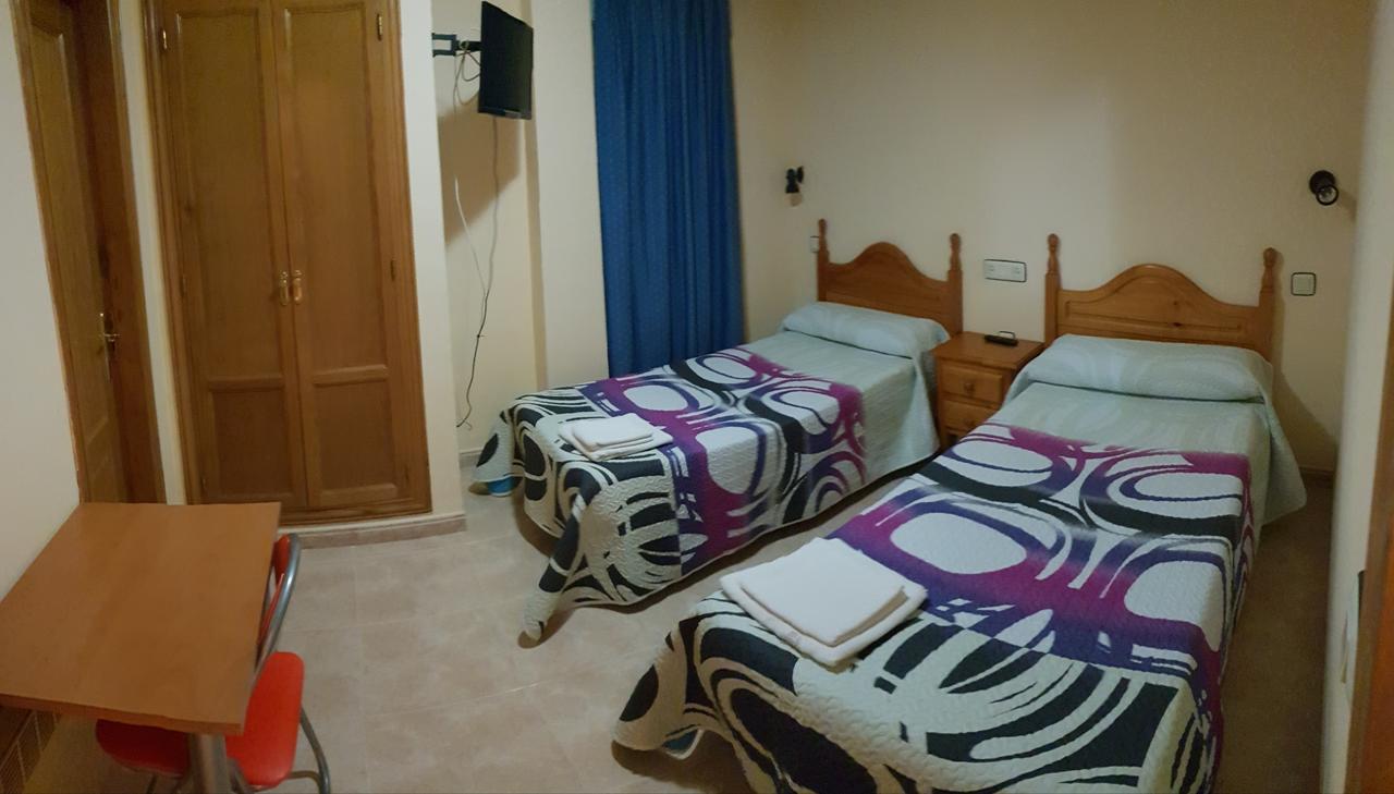 Hostal El Busto Teruel Eksteriør bilde